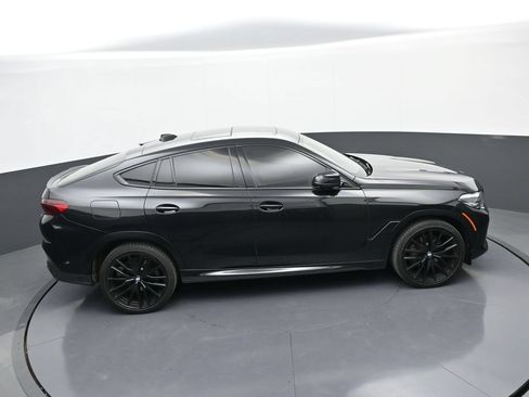 Used 2022 BMW X6 xDrive40i w/ M Sport Package AWD/4WD image 36