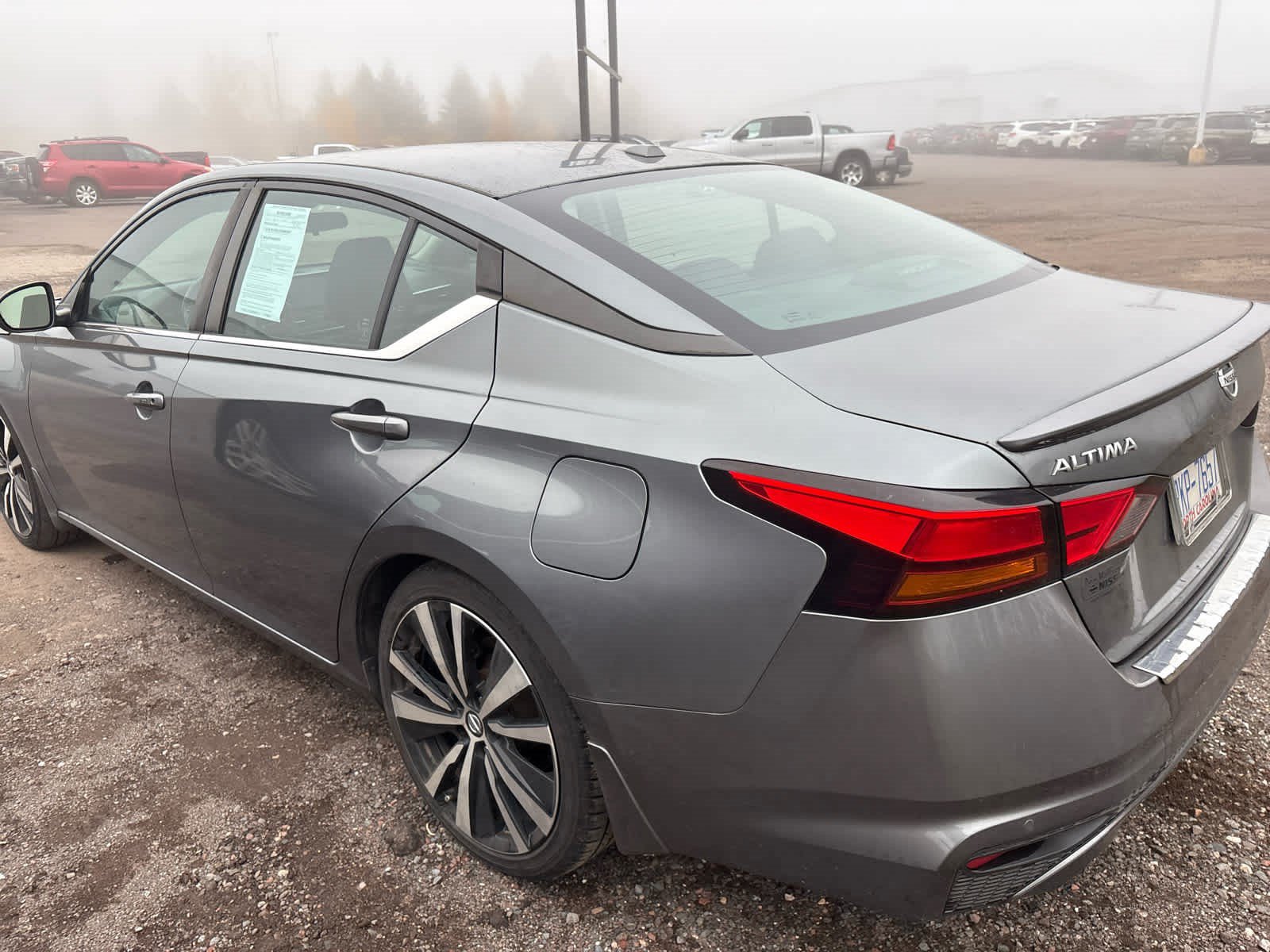 Used 2020 Nissan Altima 2.5 SR FWD image 13