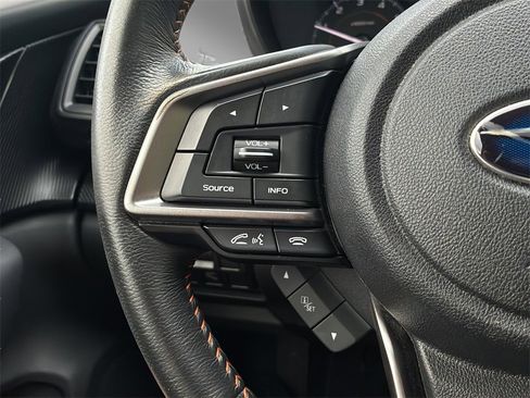 Used 2021 Subaru Crosstrek 2.0i Premium w/ Moonroof Package image 23