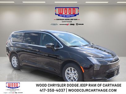 New 2027 Chrysler Pacifica Select