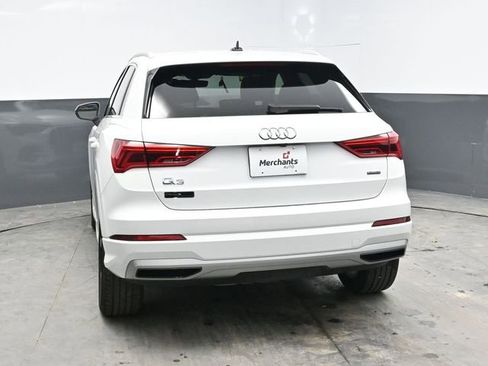 Used 2020 Audi Q3 2.0T Premium AWD/4WD image 5