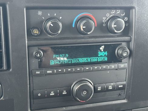 Certified 2024 GMC Savana 2500 w/ Driver Convenience Package image 26