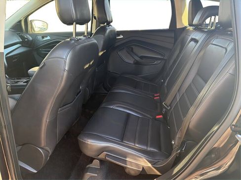 Used 2019 Ford Escape SEL image 11