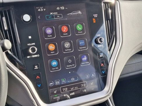 Certified 2025 Subaru Outback Premium w/ Popular Package #1A image 22