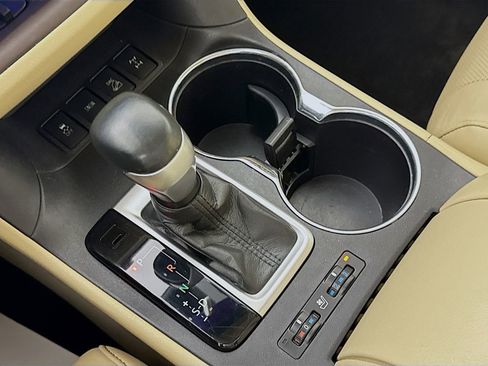 Used 2019 Toyota Highlander Limited Platinum image 20