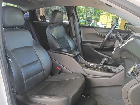 Used 2019 Chevrolet Malibu Premier w/ Sun and Wheel Package image 20