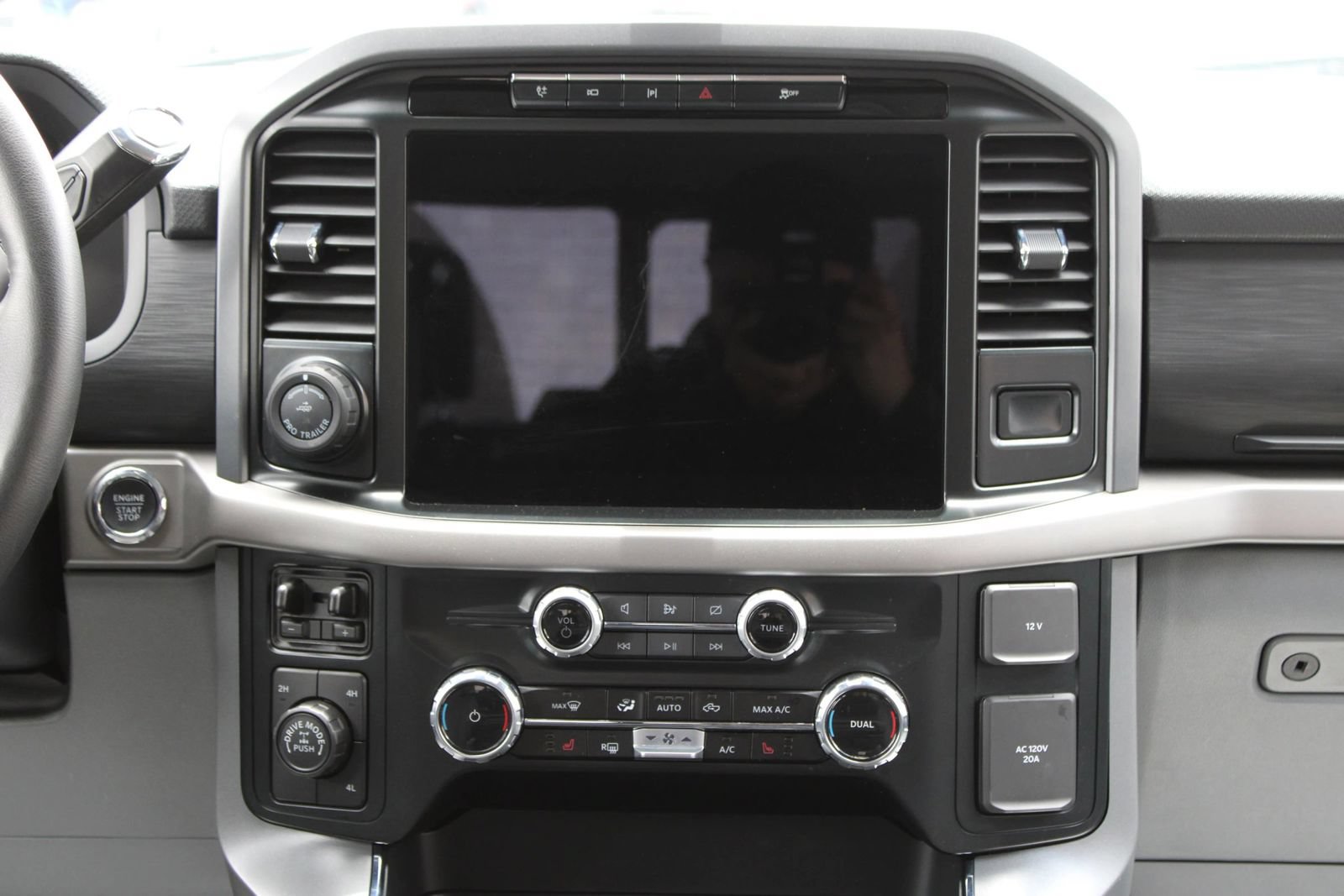 Used 2024 Ford F150 XLT w/ Equipment Group 302A MID AWD/4WD image 23