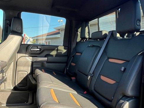 Used 2023 GMC Sierra 2500 AT4 w/ AT4 Premium Plus Package image 12