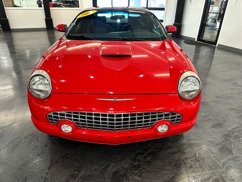 Used 2002 Ford Thunderbird image 2