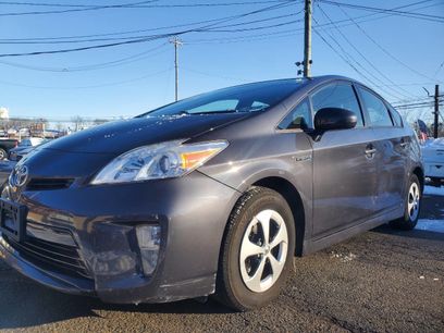 Used 2014 Toyota Prius Five