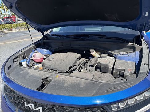 Used 2023 Kia Sorento S w/ Panoramic Sunroof Package image 29