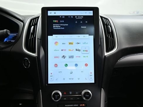 Used 2022 Ford Edge SEL w/ Convenience Package image 30