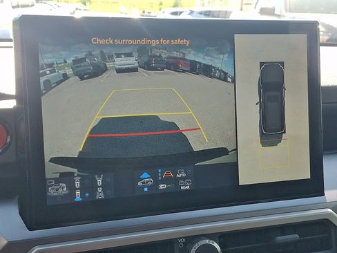 Used 2025 Toyota 4Runner TRD Sport Premium w/ Tow Technology Package AWD/4WD image 19