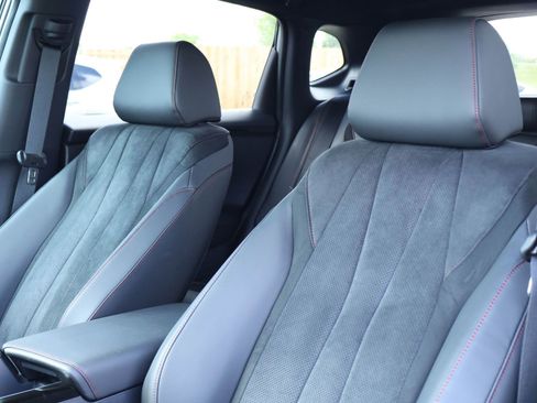 Certified 2025 Acura ADX A-Spec image 11