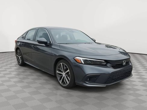 Used 2024 Honda Civic Touring image 4