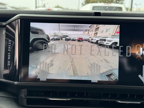 New 2025 Jeep Gladiator Sport image 25