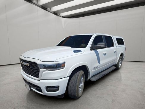 Used 2026 RAM 1500 Lone Star AWD/4WD image 1