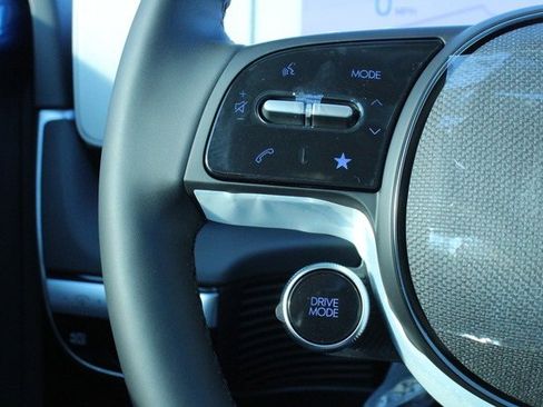 New 2024 Hyundai Ioniq 5 SEL image 27