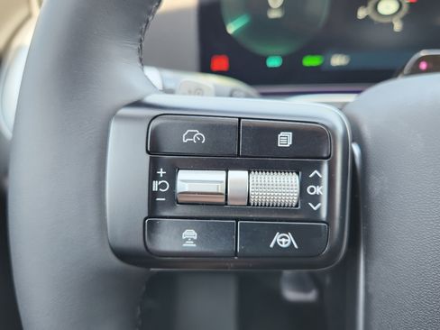 New 2026 Hyundai Ioniq 9 SEL image 13