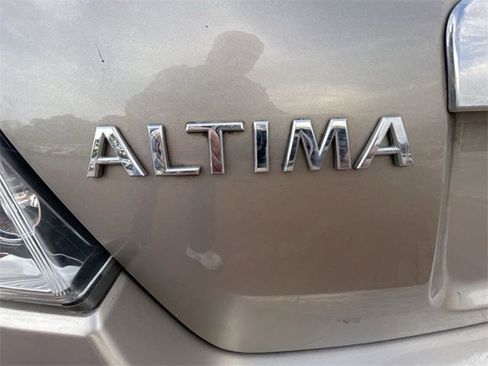 Used 2012 Nissan Altima 2.5 S image 16
