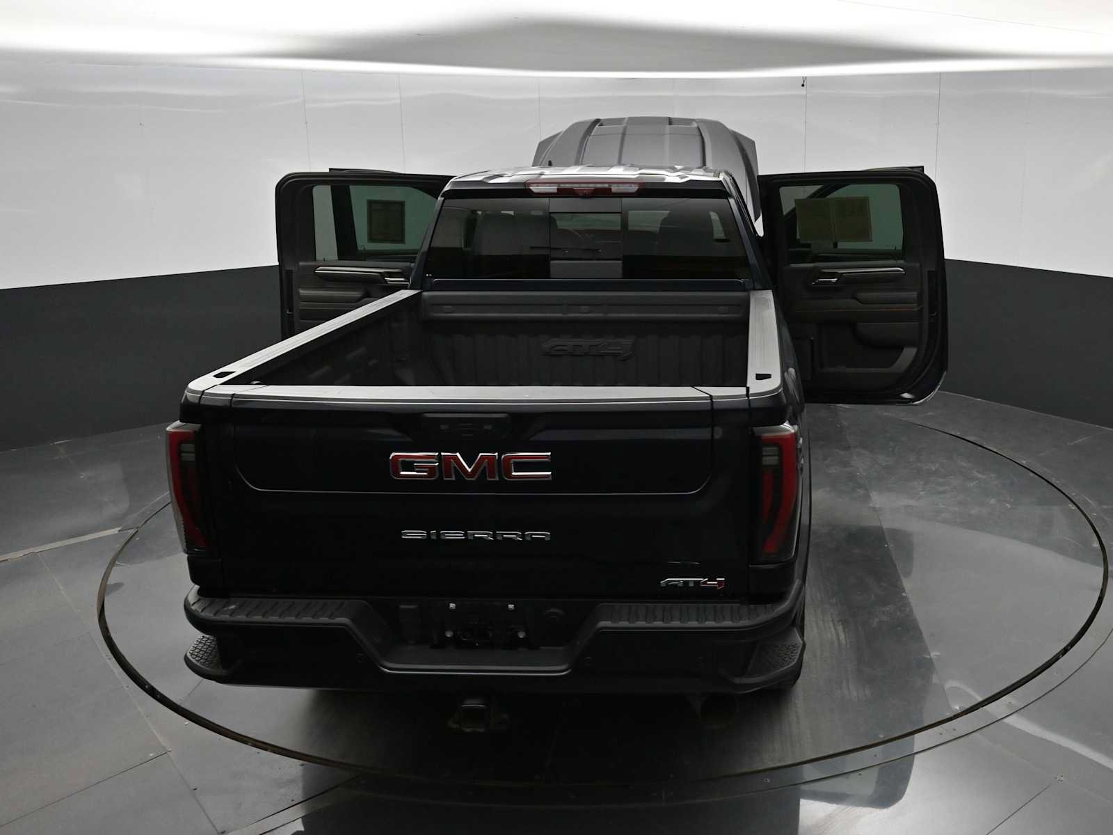 Used 2024 GMC Sierra 2500 AT4 w/ AT4 Premium Plus Package AWD/4WD image 52