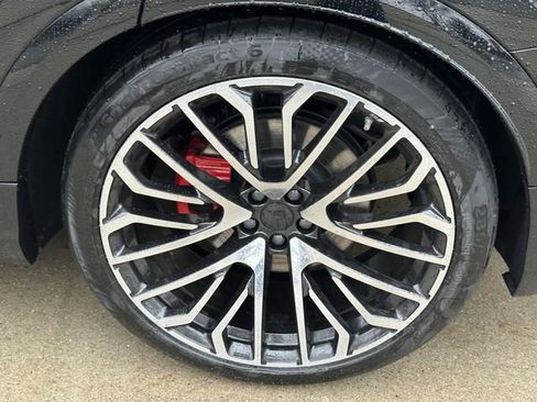 New 2026 Audi SQ8 Prestige image 4