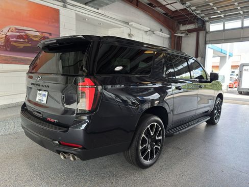 New 2026 Chevrolet Suburban RST w/ Comfort Package image 2