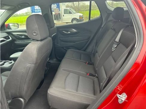 Used 2023 GMC Terrain SLE w/ Driver Convenience Package FWD image 8