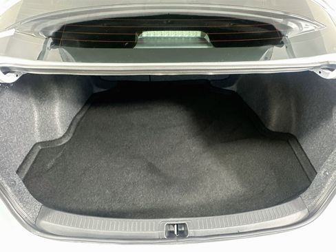 Used 2026 Toyota Corolla LE FWD image 28