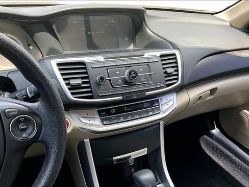Used 2014 Honda Accord EX image 11