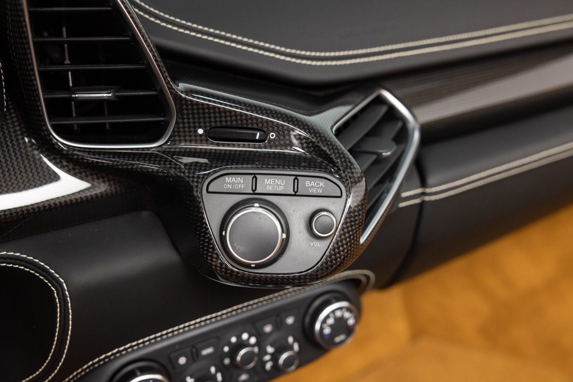 Certified 2013 Ferrari 458 Spider RWD image 99