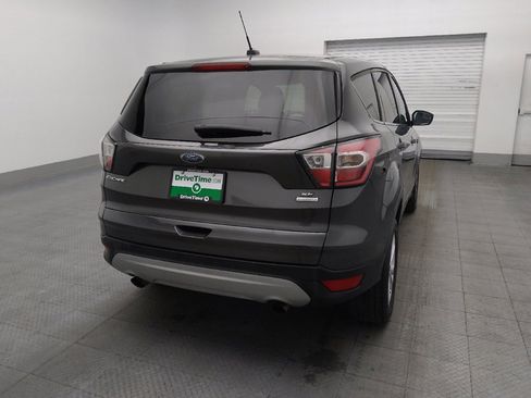Used 2017 Ford Escape SE image 7