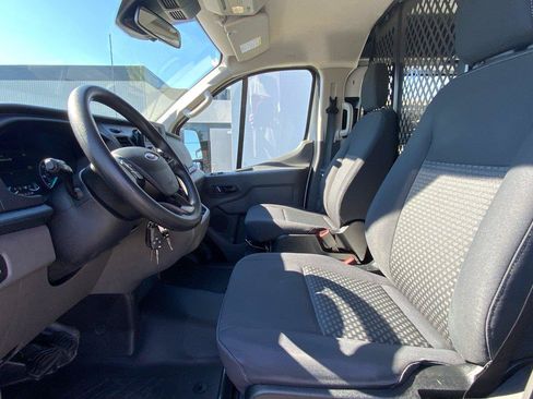 Used 2024 Ford Transit 250 Low Roof w/ Exterior Upgrade Package RWD image 10