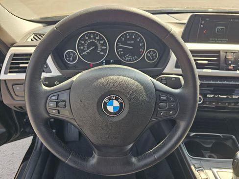 Used 2018 BMW 320i xDrive Sedan AWD/4WD image 20