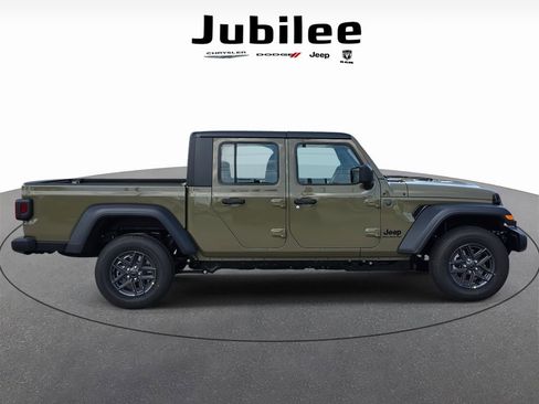 New 2026 Jeep Gladiator Sport image 34