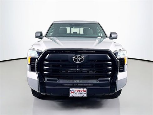 New 2026 Toyota Tundra SR image 11
