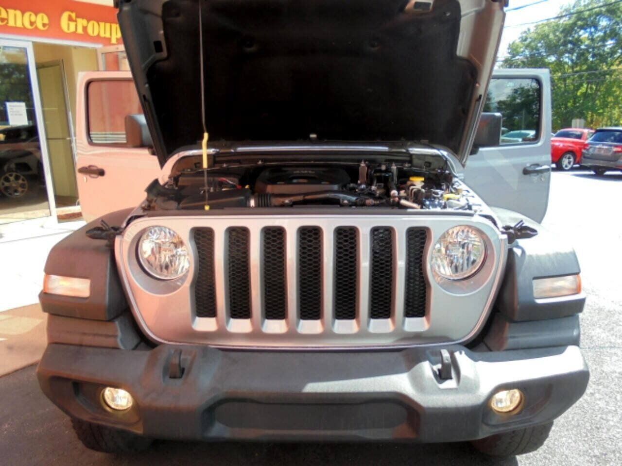 Used 2020 Jeep Wrangler Unlimited Sport AWD/4WD image 33
