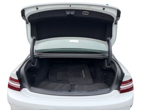 Used 2024 Genesis G80 image 26