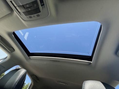 Used 2013 Lexus RX 350 AWD w/ Navigation Pkg image 29