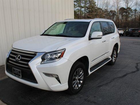 Used 2016 Lexus GX 460 Luxury w/ Preferred Accessory Package image 1