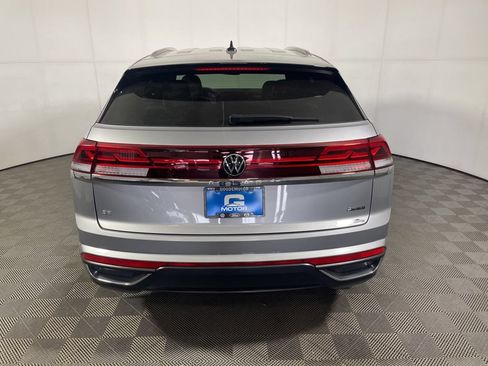Certified 2024 Volkswagen Atlas Cross Sport SE AWD/4WD image 6