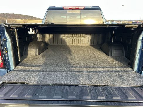 Used 2024 GMC Sierra 1500 Denali w/ Technology Package image 9