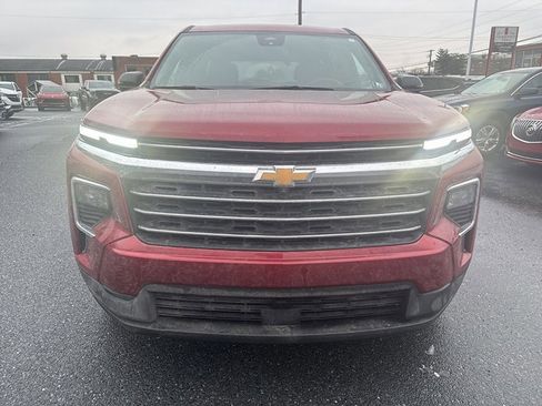 Certified 2024 Chevrolet Traverse LT w/ Trailering Package image 8