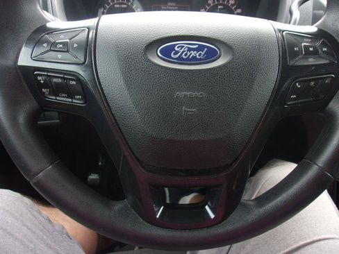 Used 2018 Ford Explorer 4WD Police Interceptor image 15