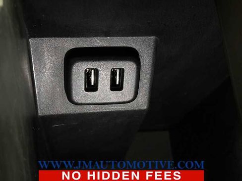 Used 2021 Chevrolet Equinox Premier image 34