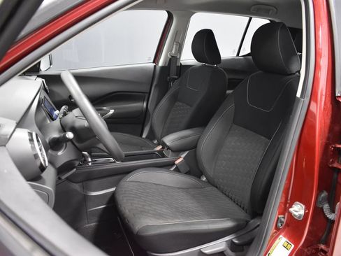 Used 2021 Nissan Kicks SV FWD image 5