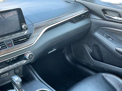 Used 2019 Nissan Altima 2.5 SL FWD image 23