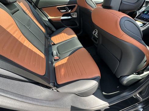 New 2026 Mercedes-Benz GLC 43 AMG 4MATIC image 19