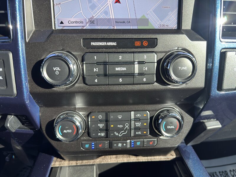 Used 2019 Ford F250 Lariat w/ Lariat Ultimate Package AWD/4WD image 50