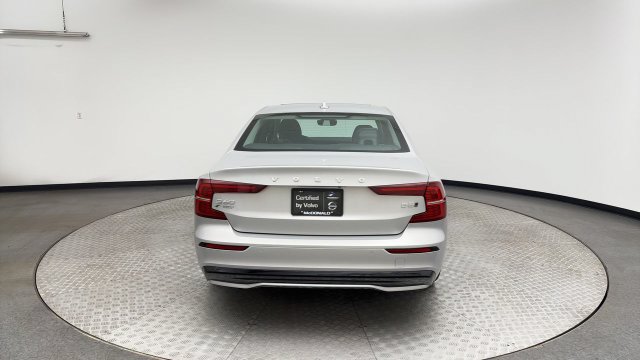 Certified 2024 Volvo S60 B5 Plus AWD/4WD image 3